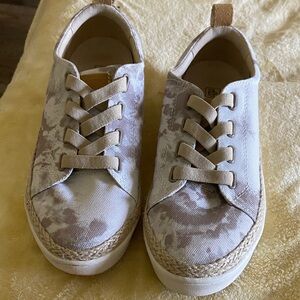 Spence canvas women’s sneakers